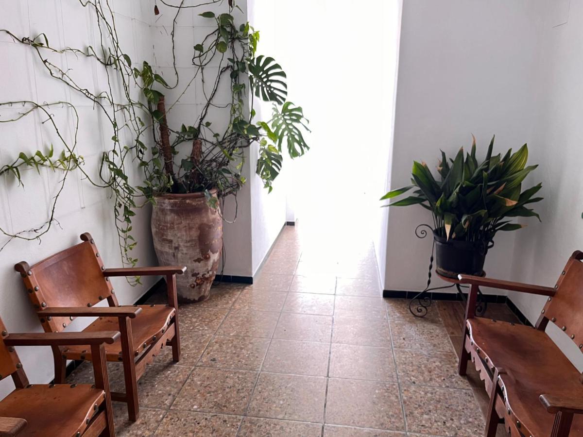 Hostal Cas Bombu Cala Ratjada  Exteriör bild