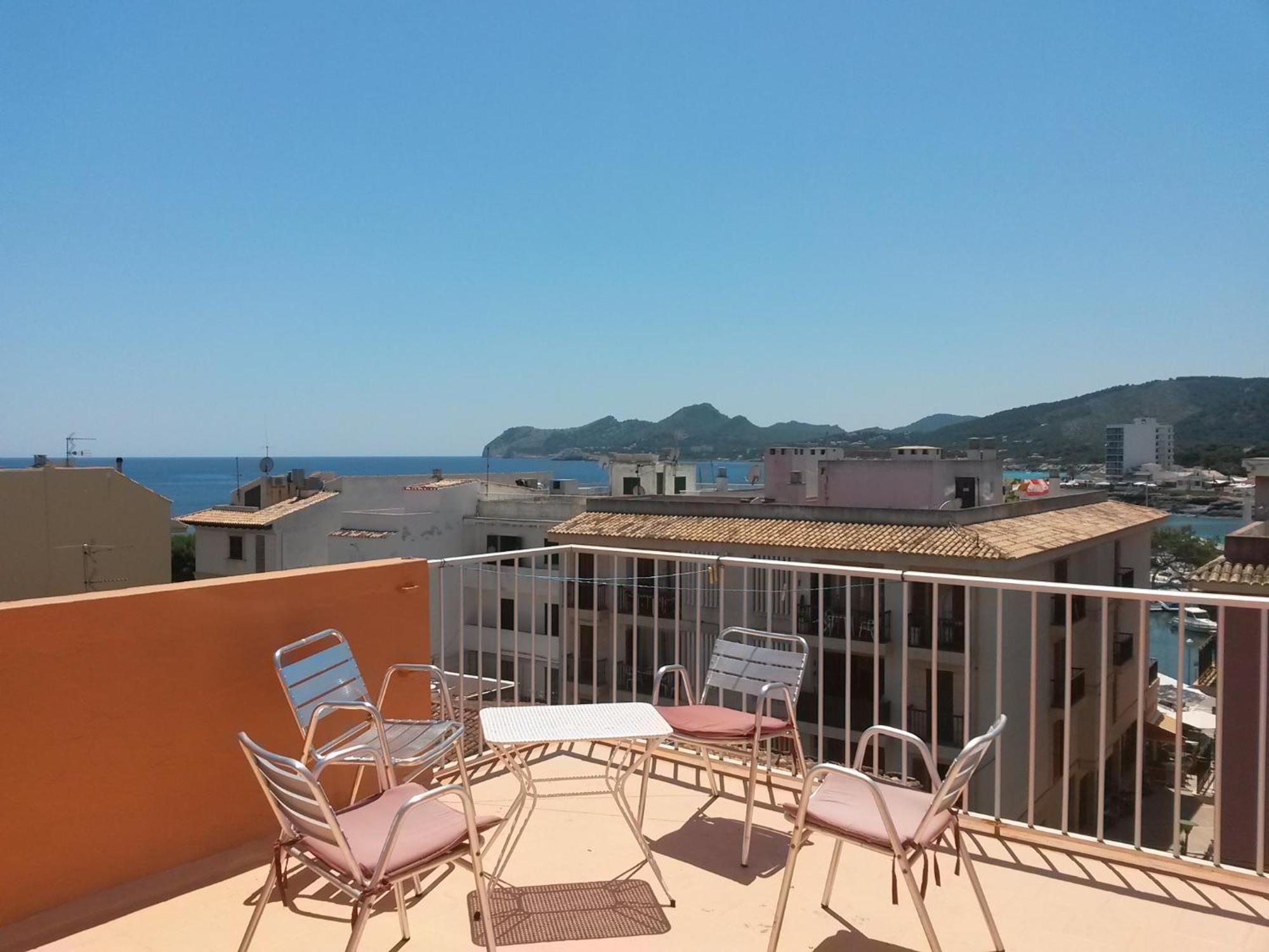 Hostal Cas Bombu Cala Ratjada  Exteriör bild