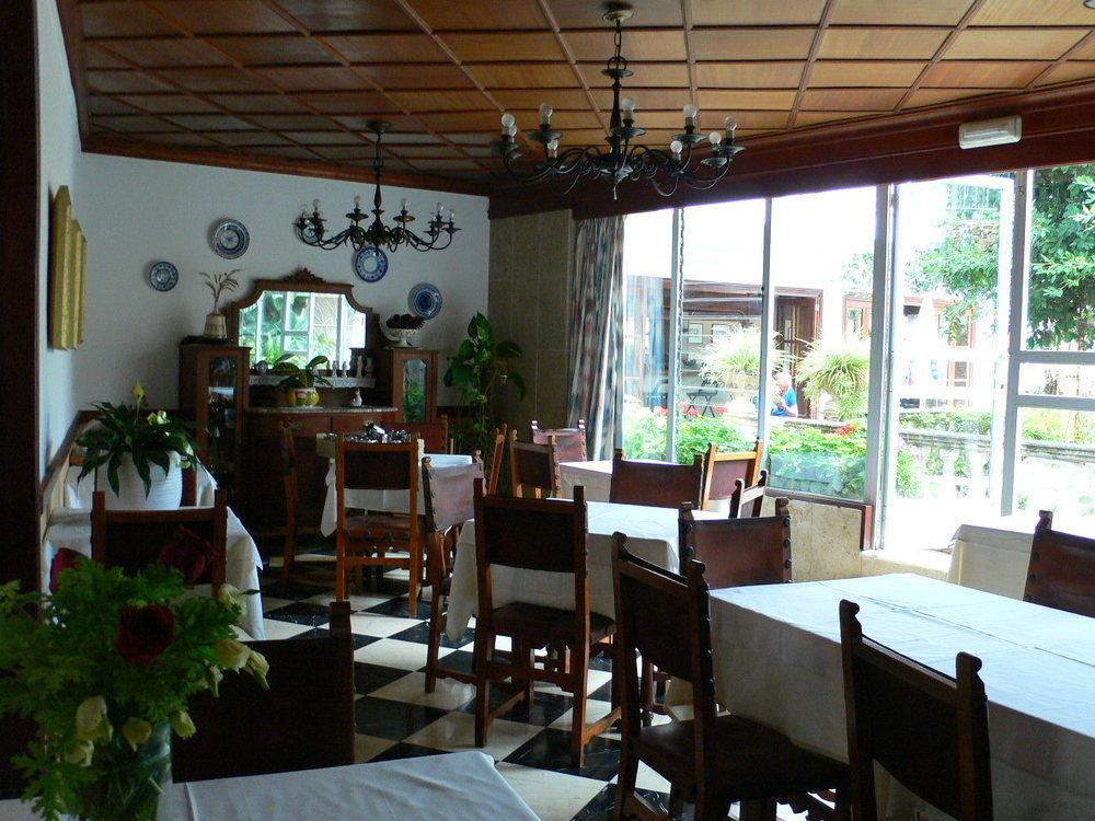 Hostal Cas Bombu Cala Ratjada  Exteriör bild