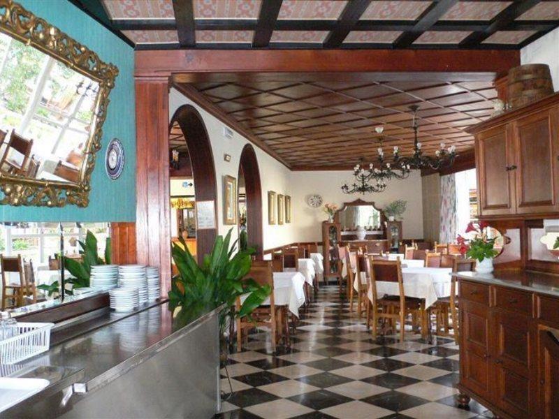Hostal Cas Bombu Cala Ratjada  Exteriör bild