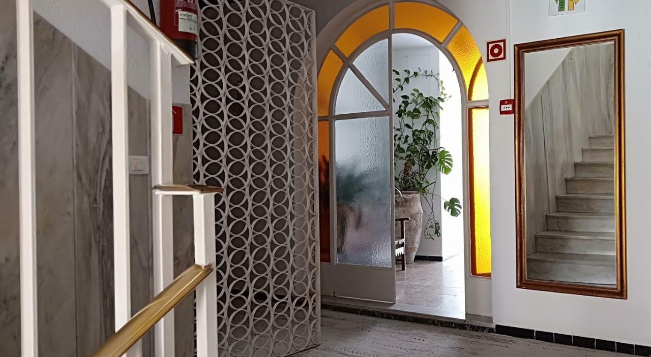 Hostal Cas Bombu Cala Ratjada  Exteriör bild